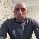 Знакомства: Анатолий, 36 лет, Тюмень