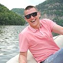 Знакомства: Павел, 34 года, Биробиджан