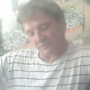 Знакомства: Валодя, 64 года, Минск