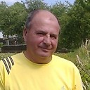 Знакомства: Влад, 69 лет, Минск